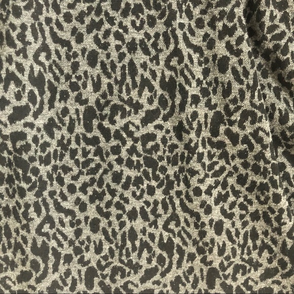 QED London fit and flare leopard print knit dress size small comfy and stretch - Picture 7 of 16